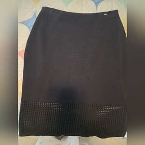 St. John Collection Elegant Black Skirt Size M